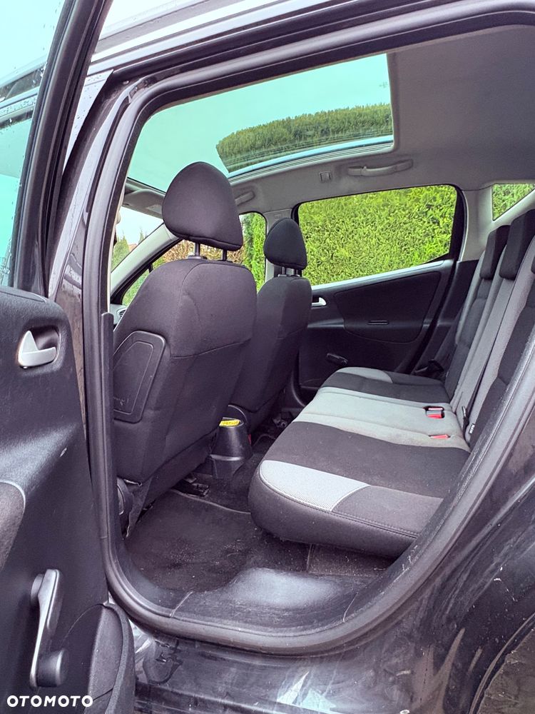 Peugeot 207 95 VTi Premium - 18