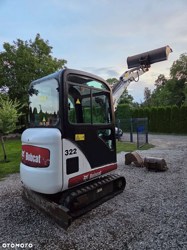 Bobcat 322 - 11