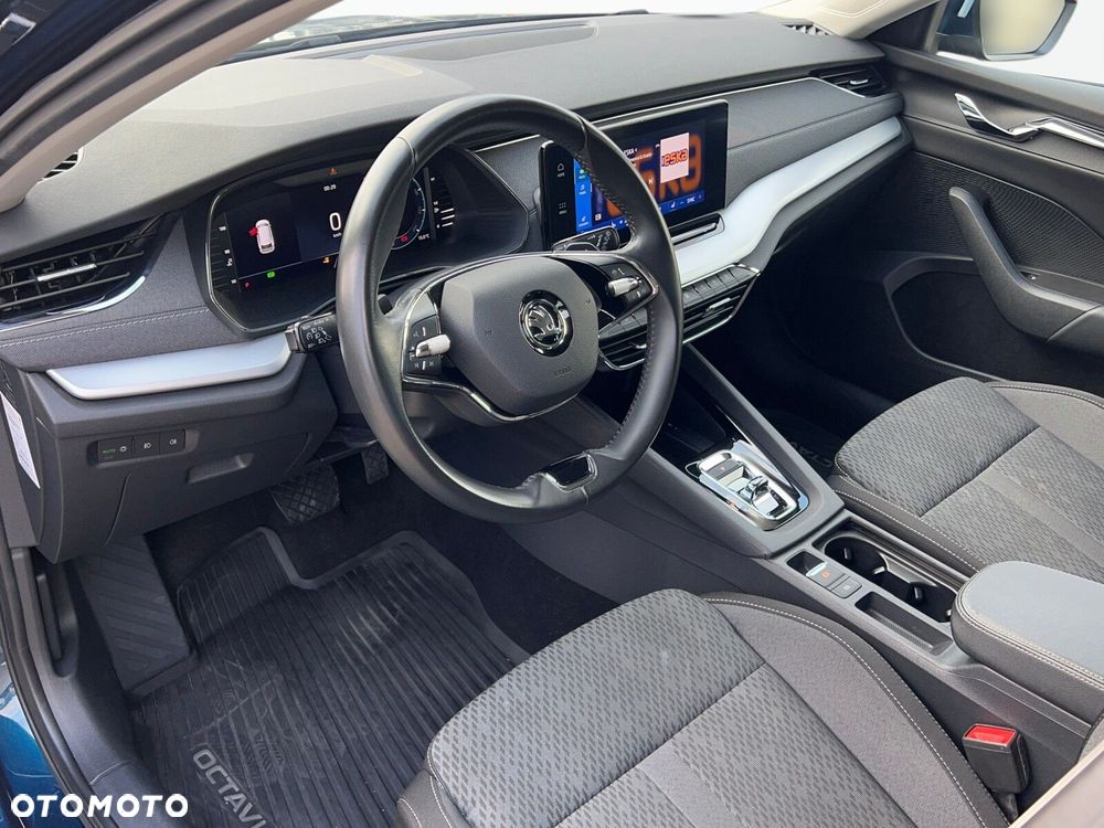 Skoda Octavia 2.0 TDI Style DSG - 9