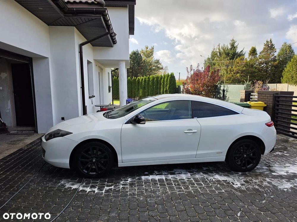 Renault Laguna - 1