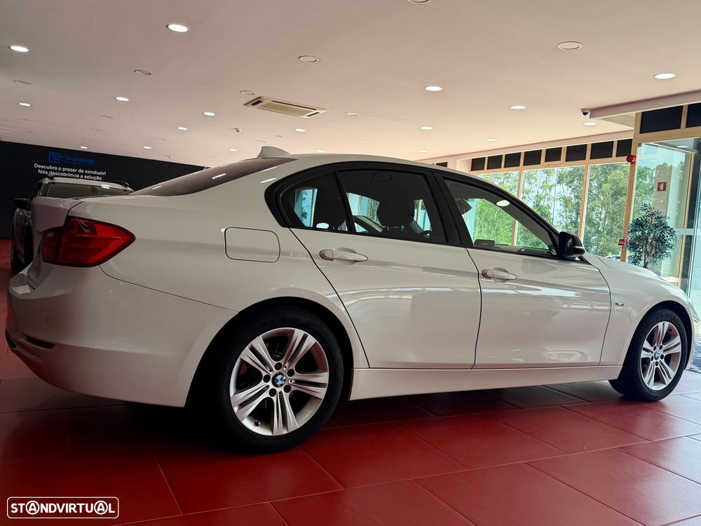BMW 320 d Sport Line - 5