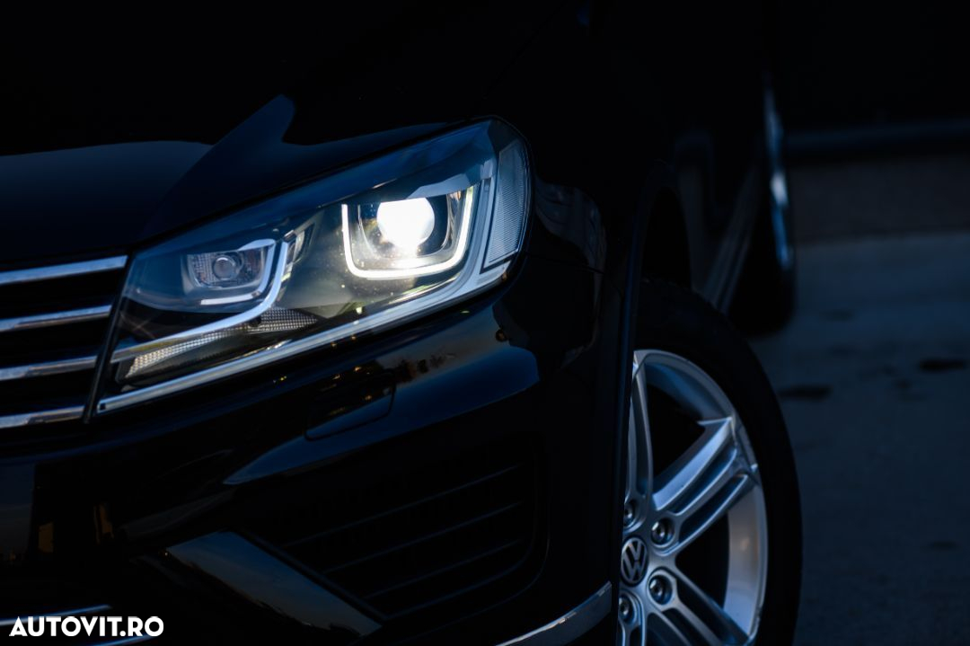 Volkswagen Touareg 3.0 V6 TDI SCR Blue Motion DPF Automatik Terrain Tech Executive Edition - 3