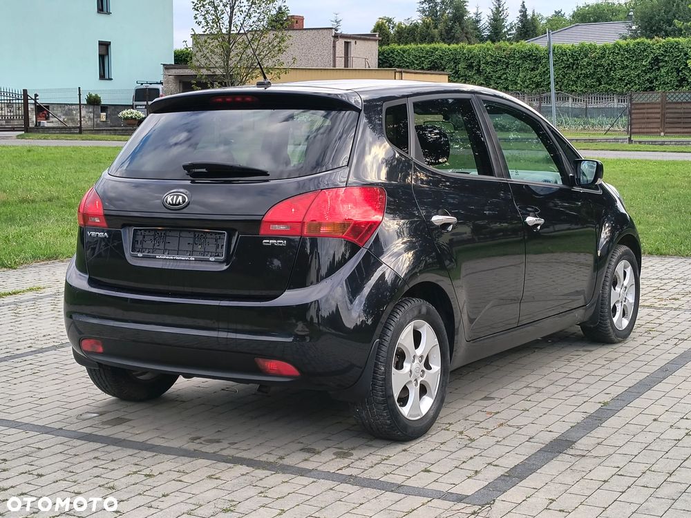 Kia Venga 1.6 CRDi 128 Titanium Collection - 7
