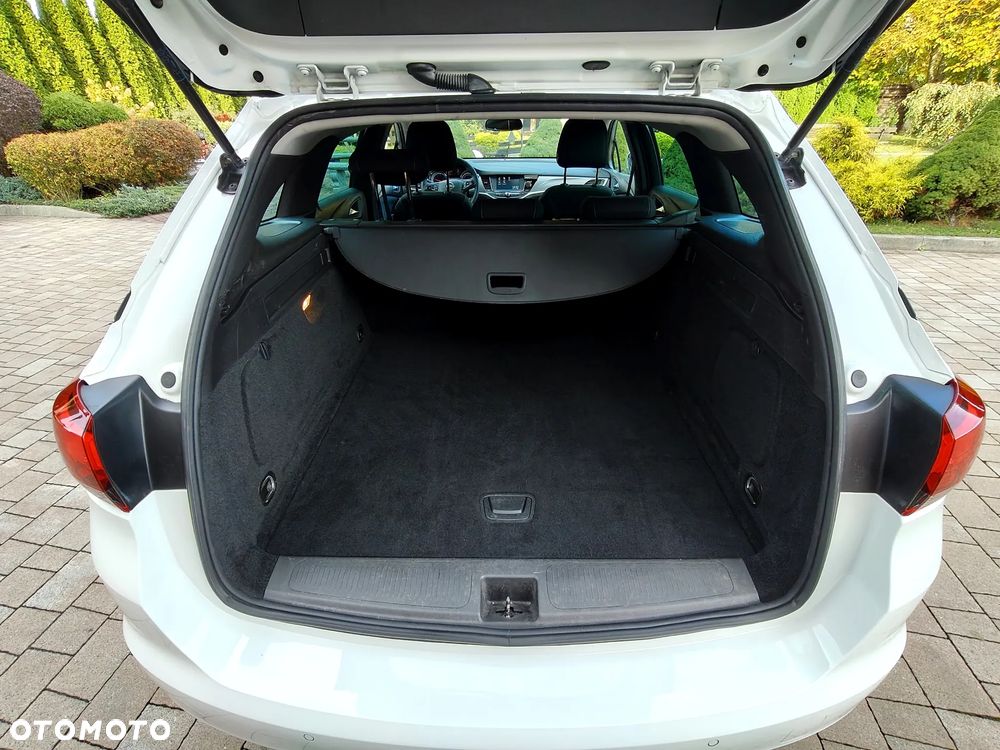 Opel Astra 1.6 D Start/Stop Innovation - 27