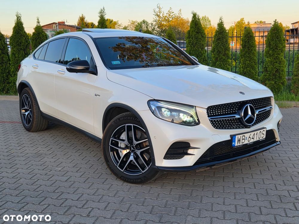 Mercedes-Benz GLC AMG 43 4Matic 9G-TRONIC - 33