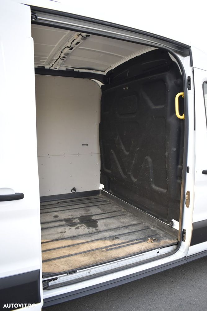 Ford Transit - 19