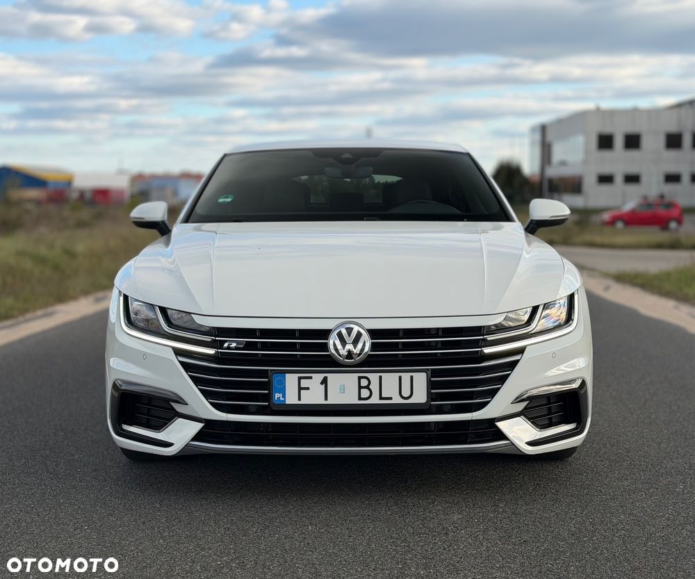 Volkswagen Arteon 2.0 TSI DSG R-Line - 2