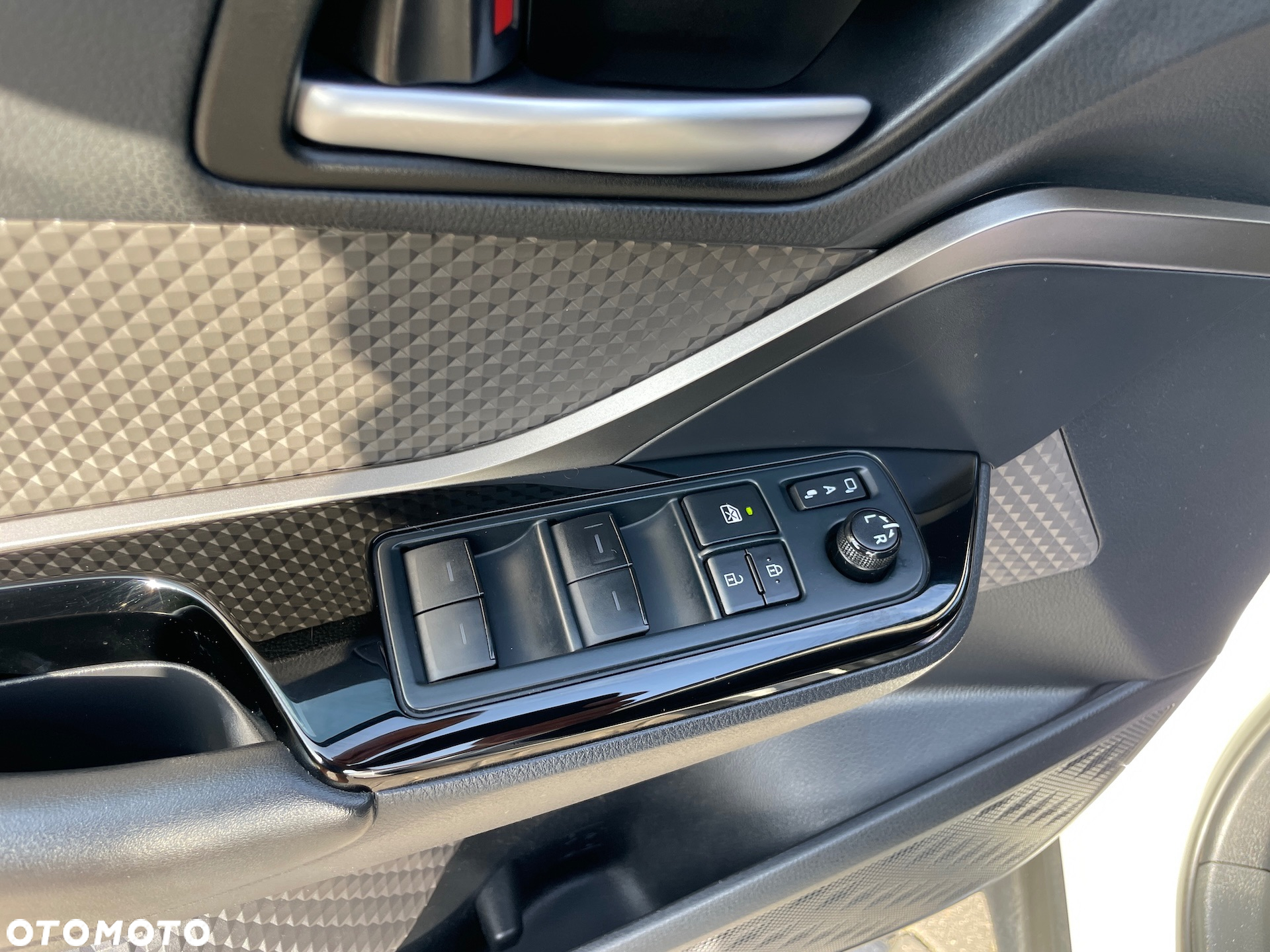 Toyota C-HR 2.0 Hybrid GR Sport - 15