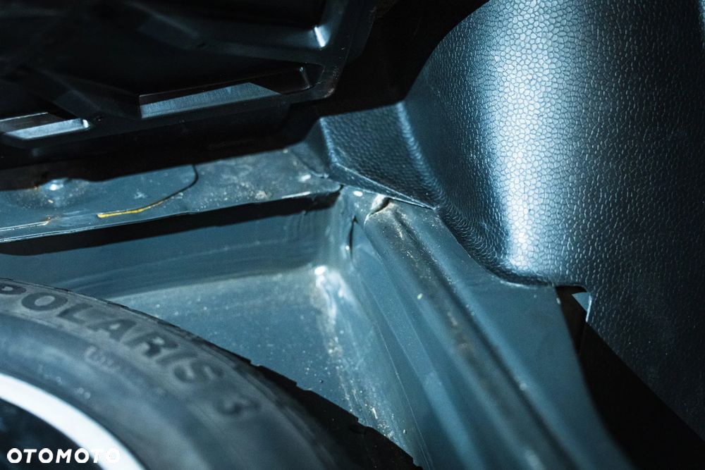 Mercedes-Benz W201 (190) - 25