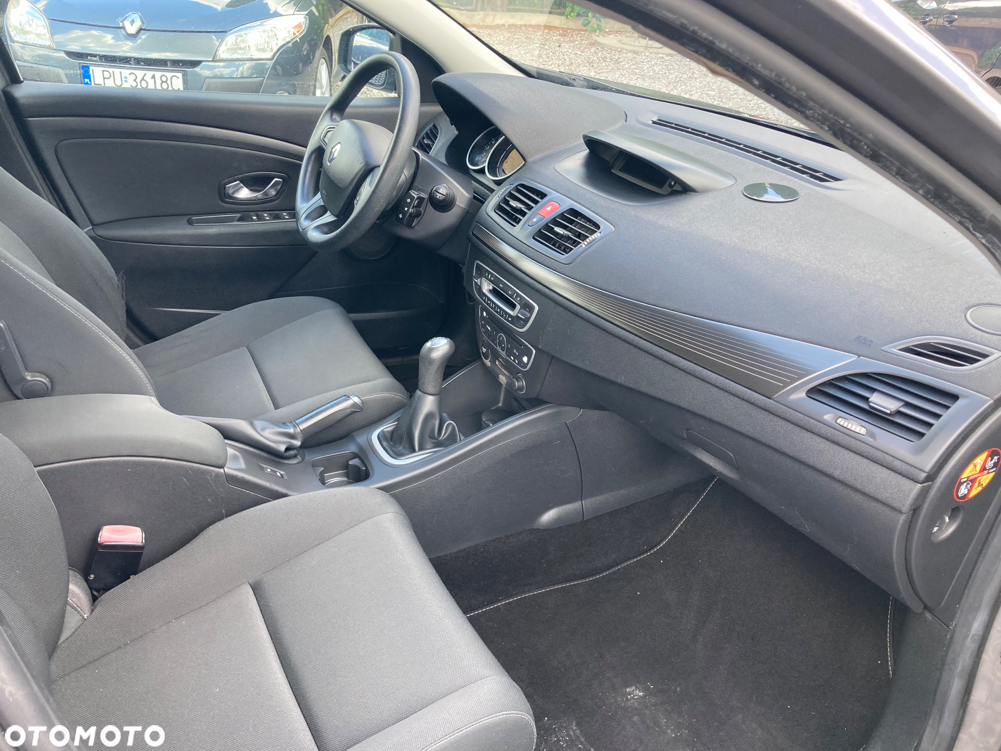 Renault Megane 1.6 16V 100 Authentique - 10