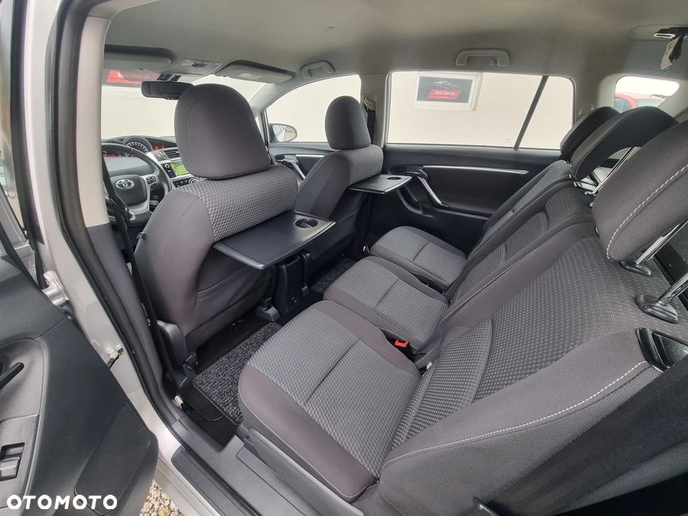 Toyota Verso 1.6 D-4D Premium EU6 - 10