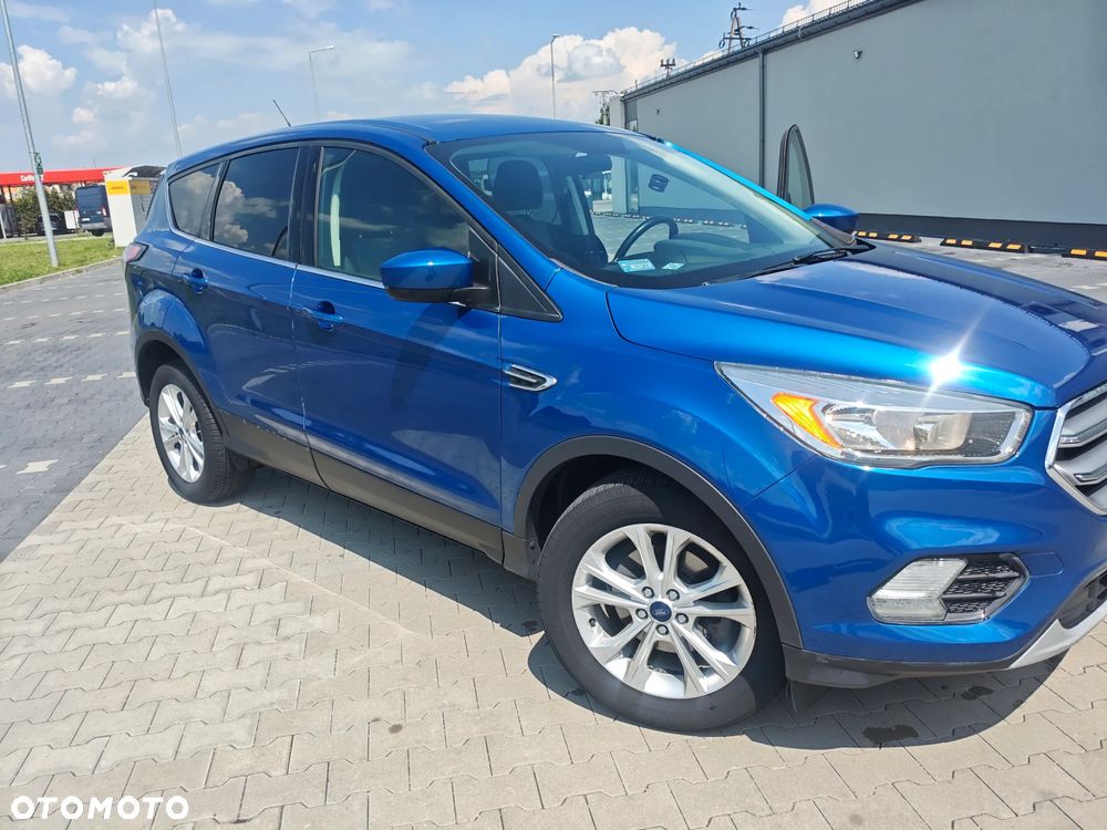 Ford Escape 1.5 EcoBoost AWD SE - 3