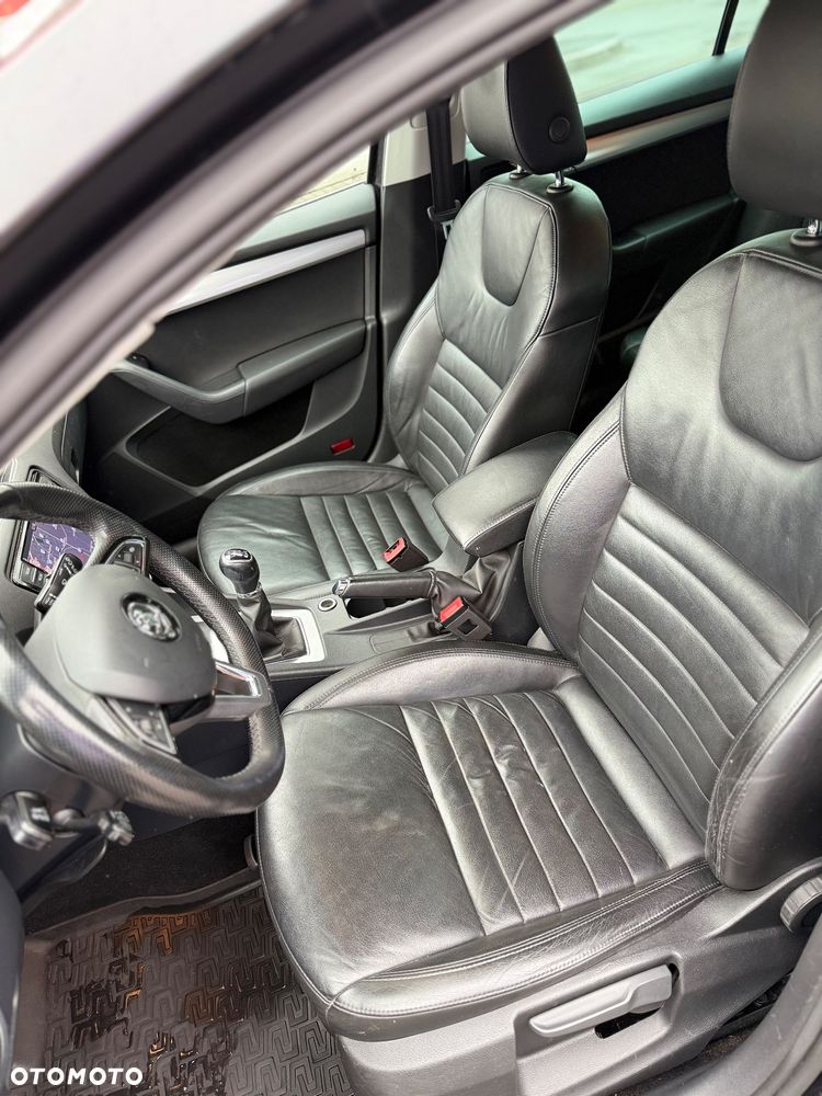 Skoda Octavia 2.0 TDI 4x4 Elegance - 25