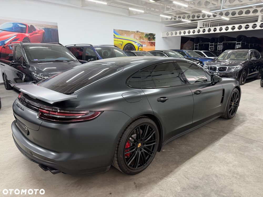 Porsche Panamera Turbo - 7