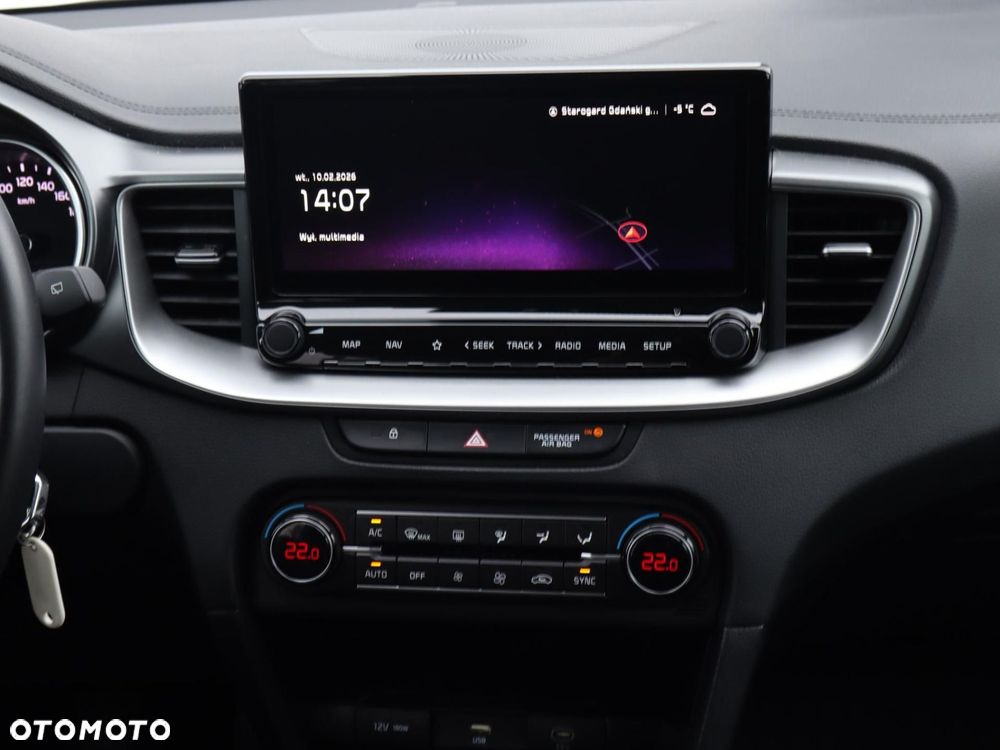 Kia XCeed 1.5 T-GDI M - 13