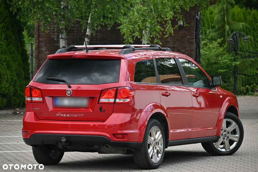 Fiat Freemont 2.0 Multijet 16V DPF Automatik Allrad Black Code - 16