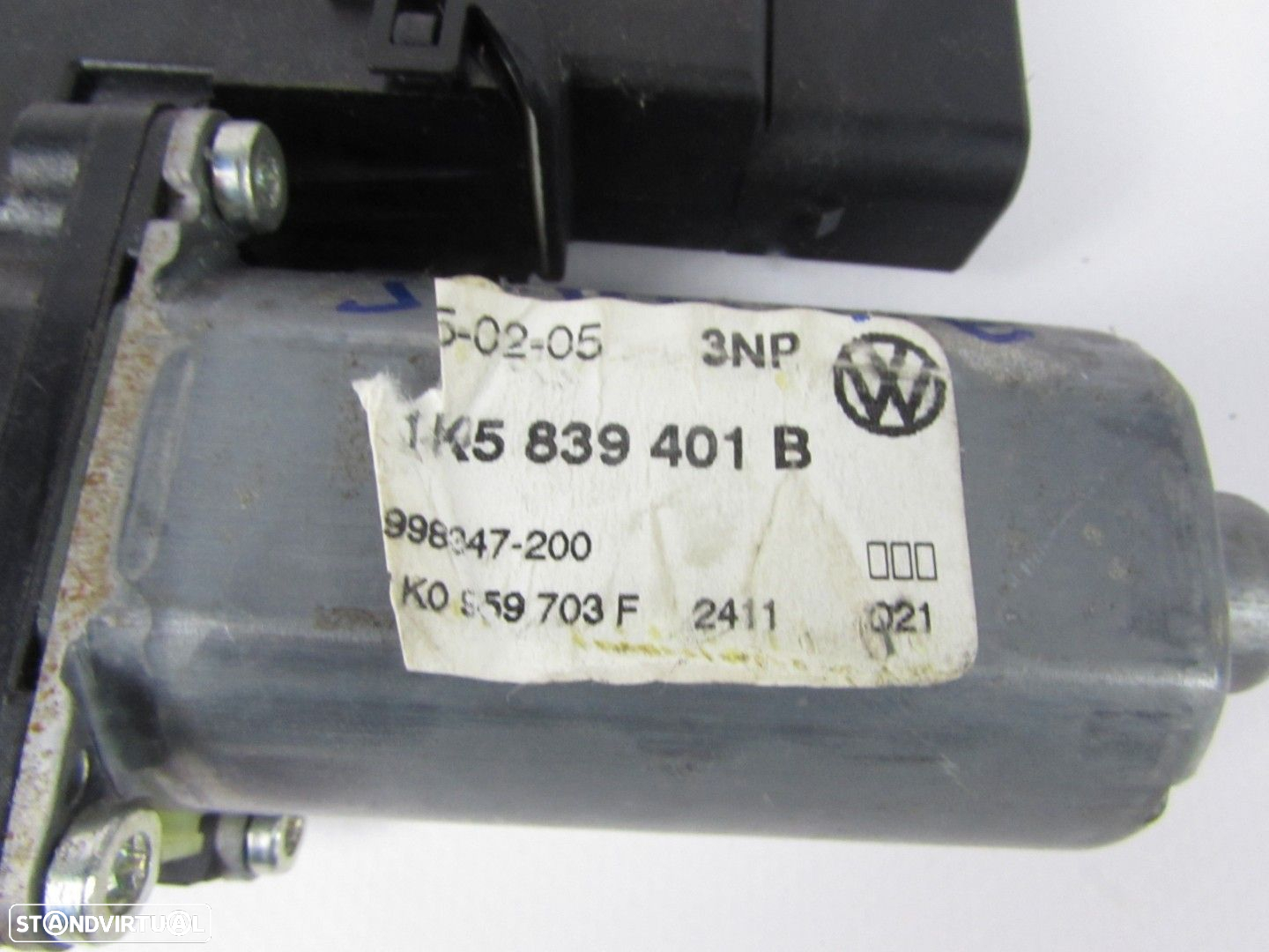Motor elevador Esquerdo/Trás SEMI-NOVO/ ORIGINAL VW JETTA III (1K2) 1K5839401B - 3