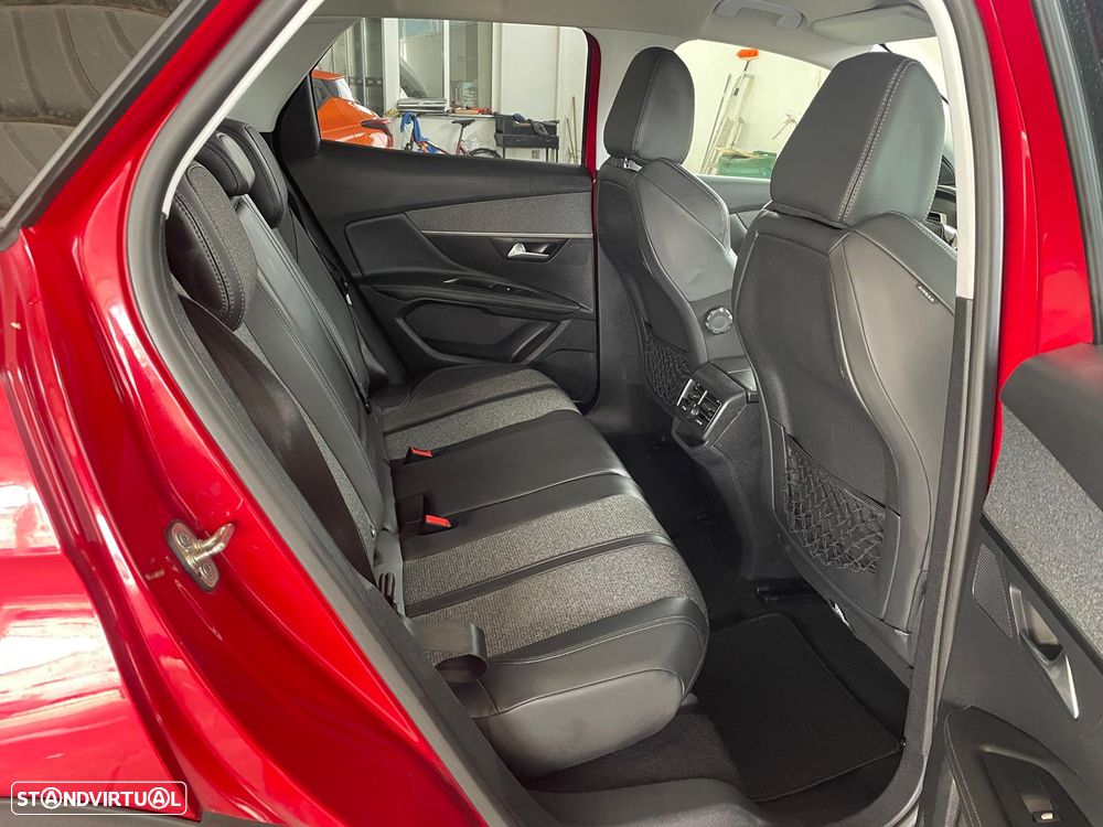 Peugeot 3008 BlueHDi 120 Stop & Start EAT6 Allure - 21