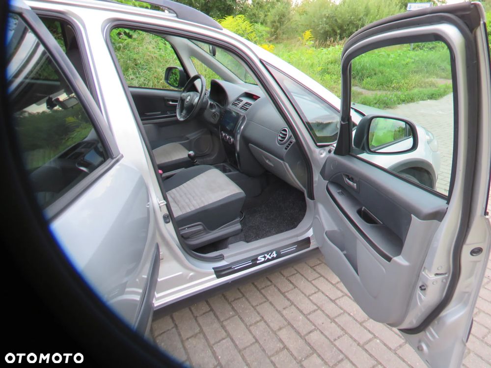 Suzuki SX4 1.6 VVT 4x2 Comfort - 5
