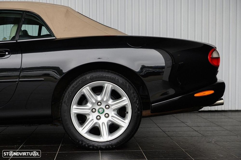 Jaguar XK XK8 4.0 Convertible Sport - 9