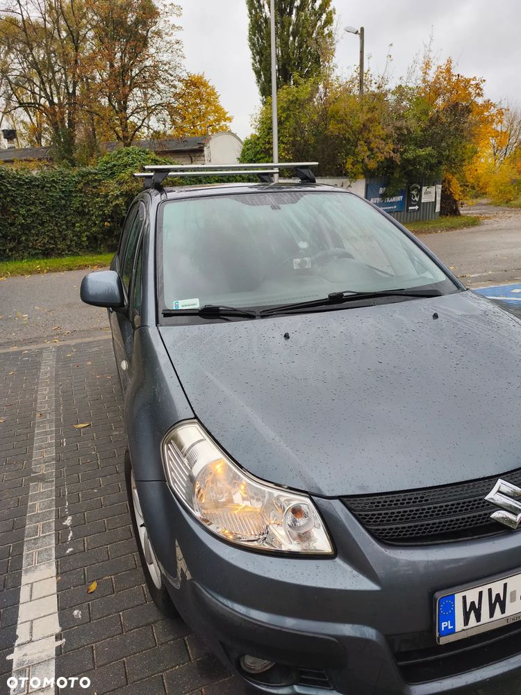 Suzuki SX4 1.6 GLX / Comfort - 1