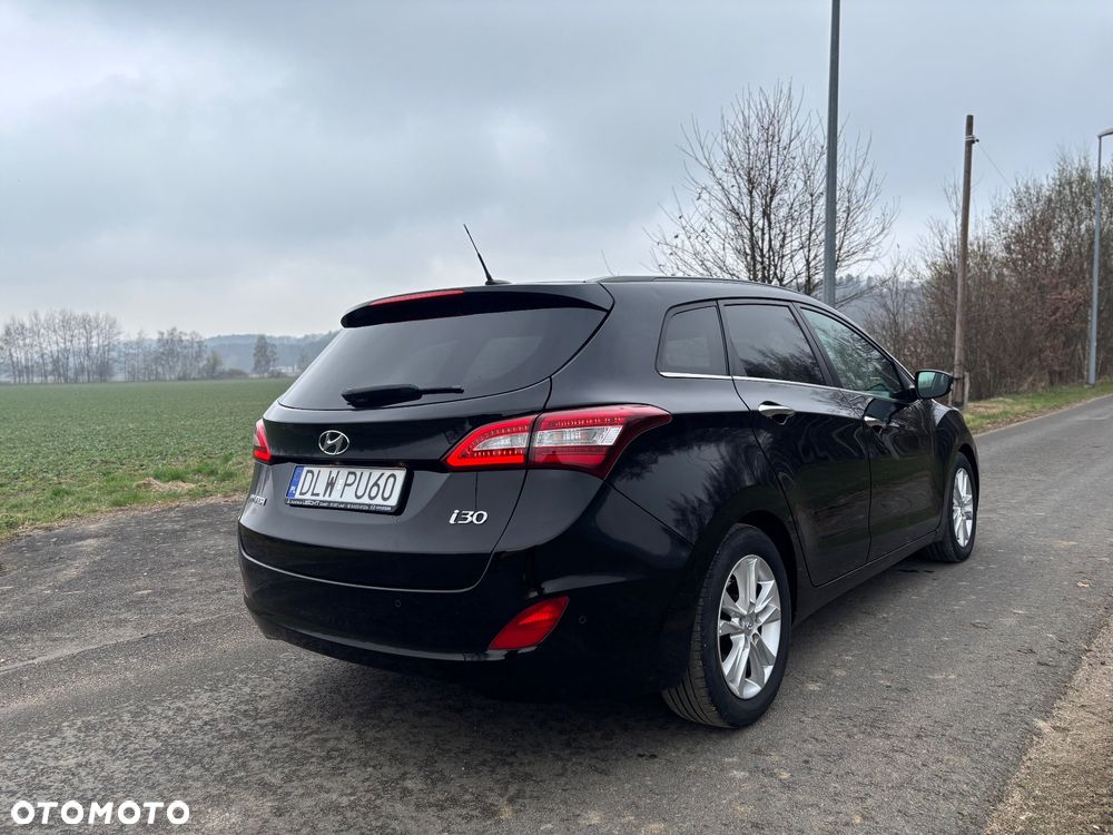 Hyundai i30 1.6 CRDI Trend - 6