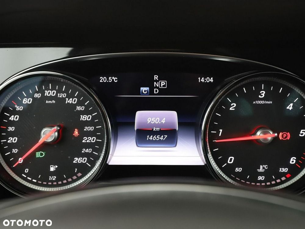Mercedes-Benz Klasa E 220 d Avantgarde - 23