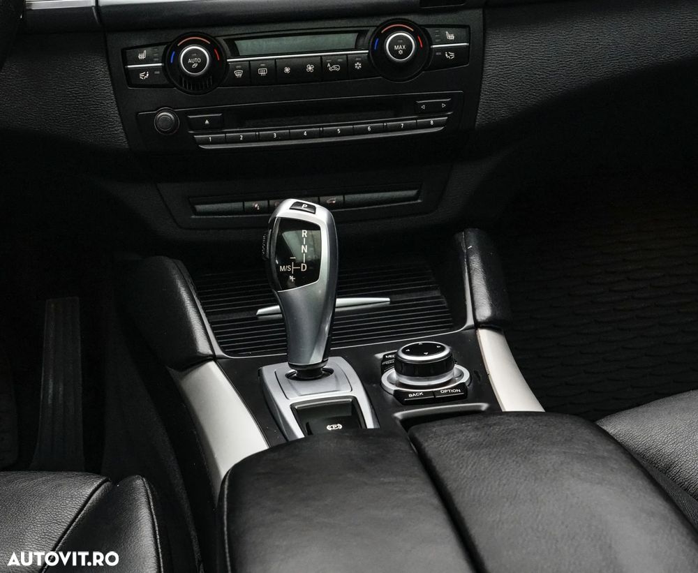 BMW X6 xDrive40d - 19