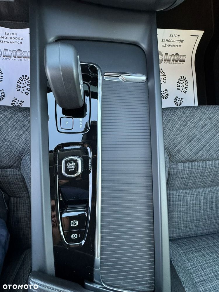 Volvo XC 60 - 28