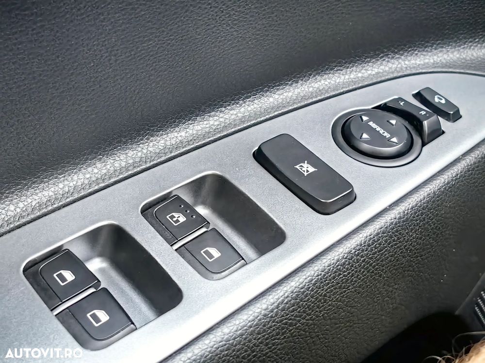 Kia Stonic 1.0 T-GDI OPF Mild Hybrid DCT7 GT Line - 28