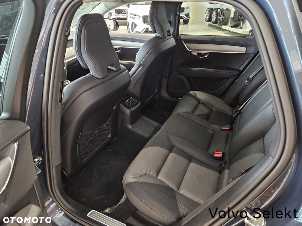 Volvo V90 - 30