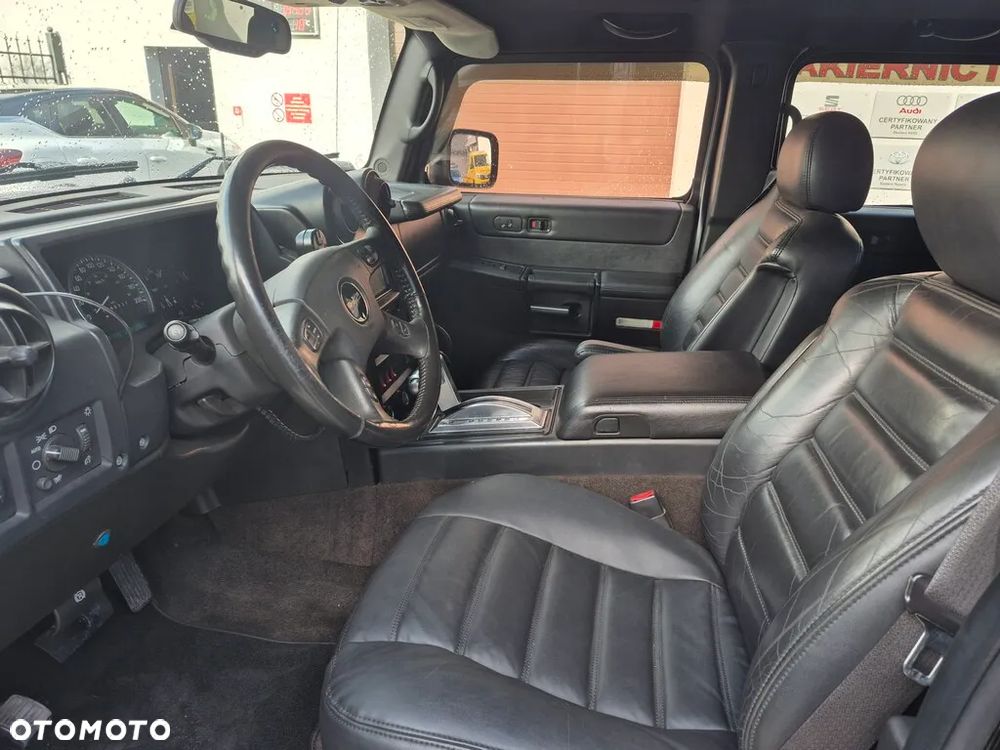 Hummer H2 6.0 V8 - 8