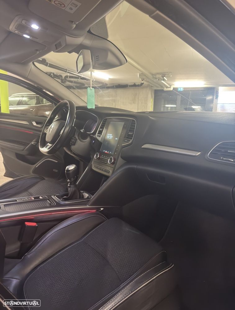 Renault Mégane 1.5 dCi Bose Edition - 13