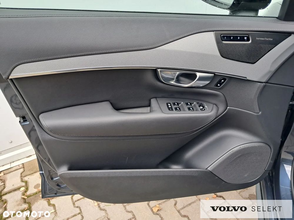 Volvo XC 90 - 12