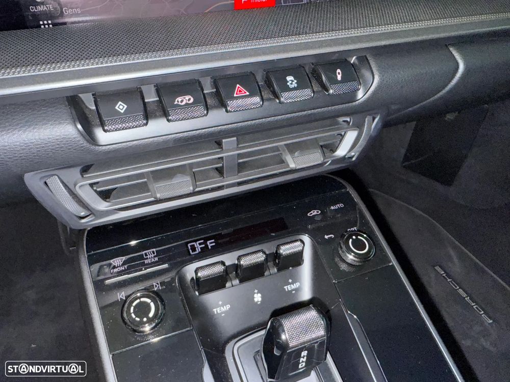 Porsche 911 (992) Carrera S PDK - 25