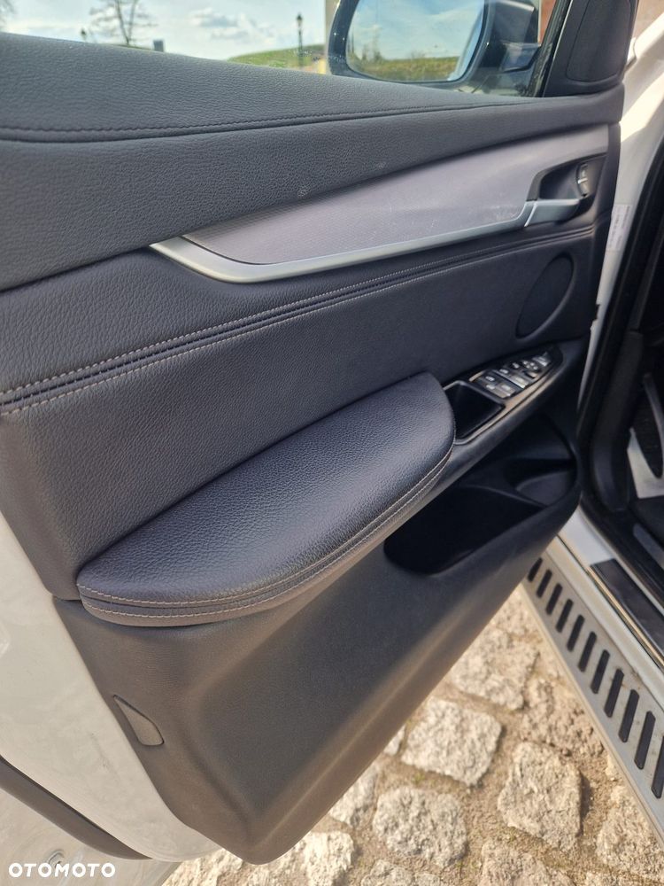 BMW X6 xDrive30d - 15