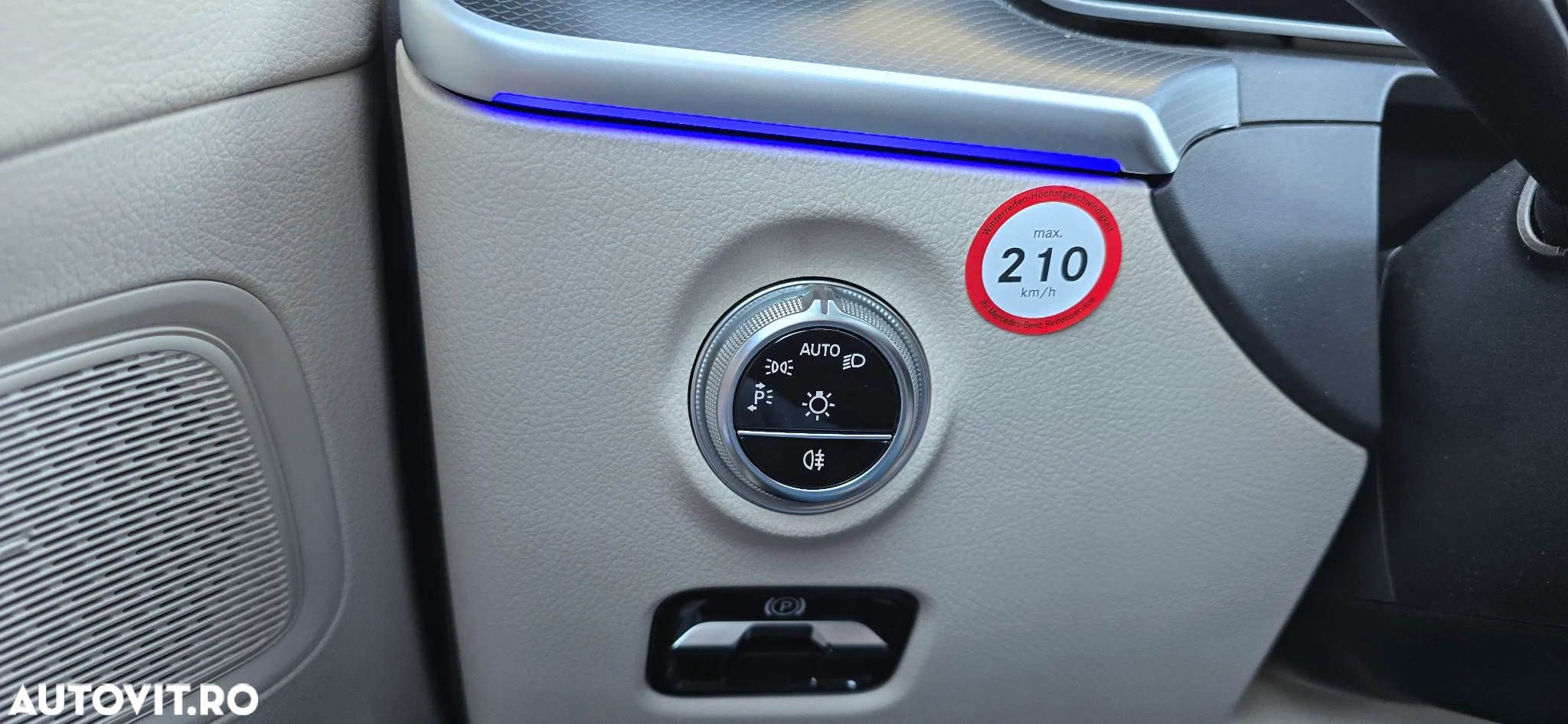 Mercedes-Benz C 300 e 9G-TRONIC Avantgarde Advanced - 23
