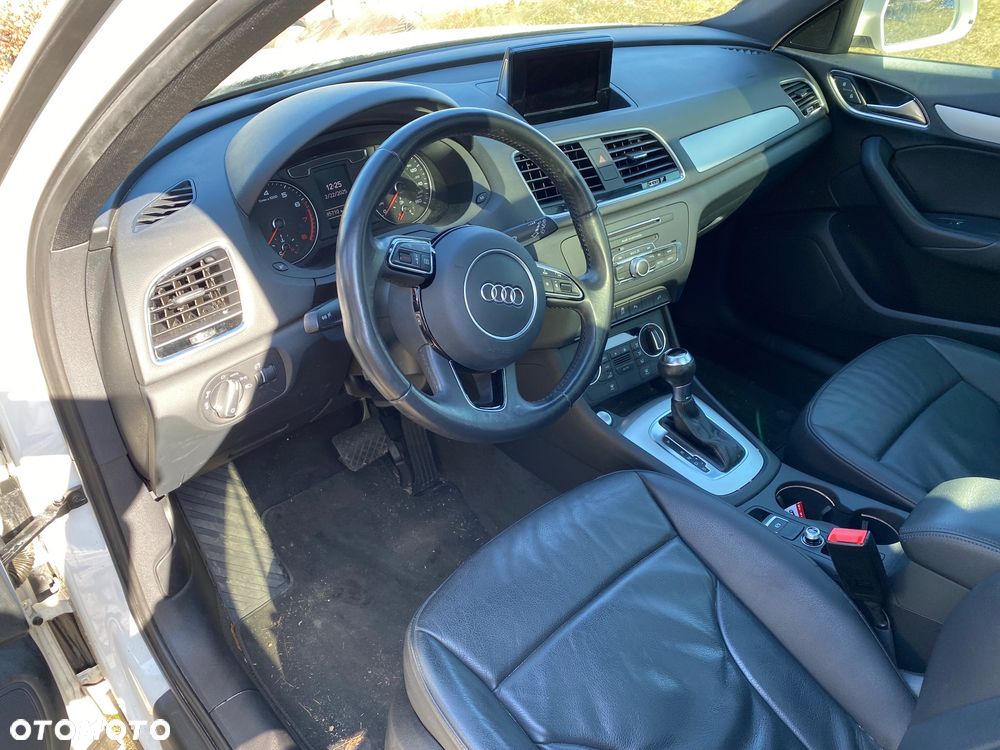 Audi Q3 - 22