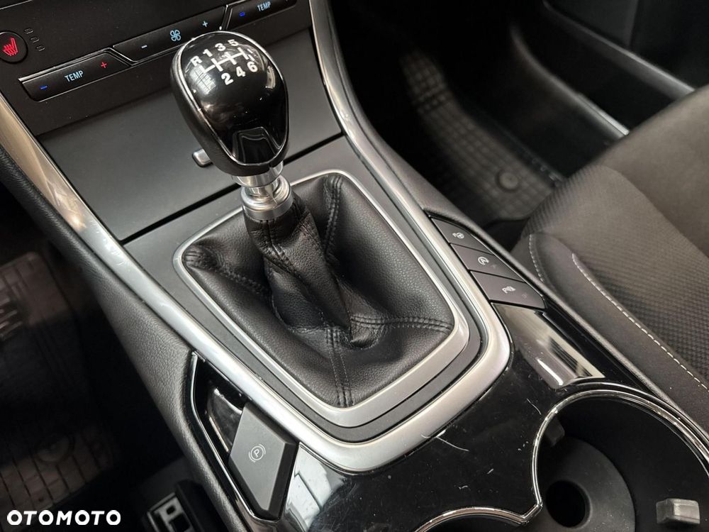 Ford S-Max - 23