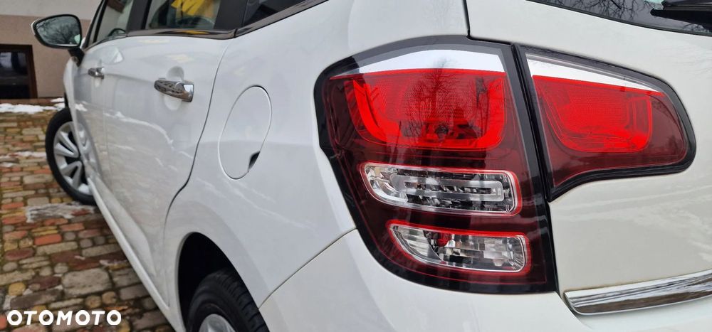 Citroën C3 Pure Tech (VTi) 82 Exclusive - 19