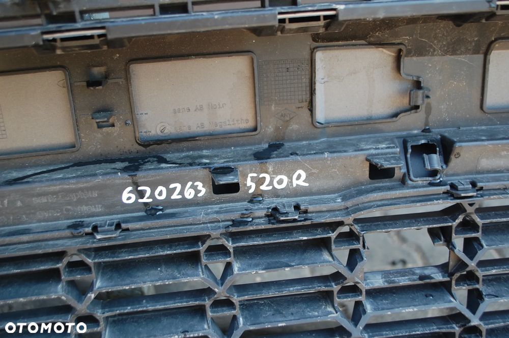 ATRAPA KRATKA ZDERZAK PRZÓD PRZEDNIA 620263520R DACIA DUSTER III - 10
