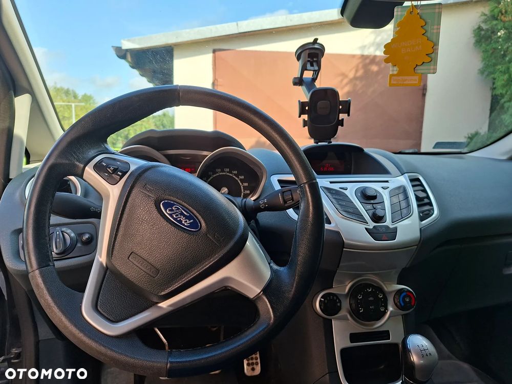 Ford Fiesta 1.25 Ambiente - 5