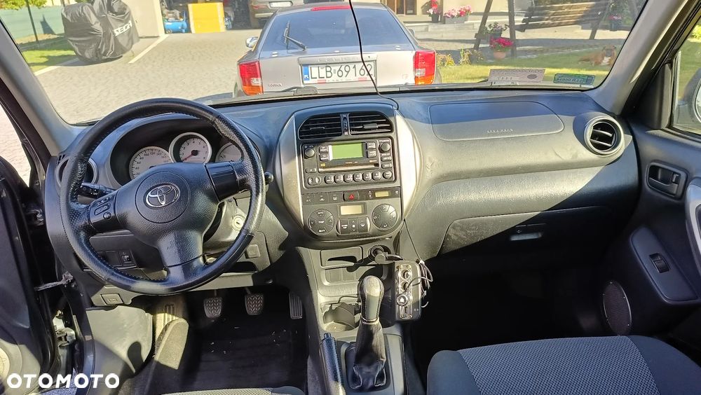 Toyota RAV4 2.0 VVT-i Sol - 13