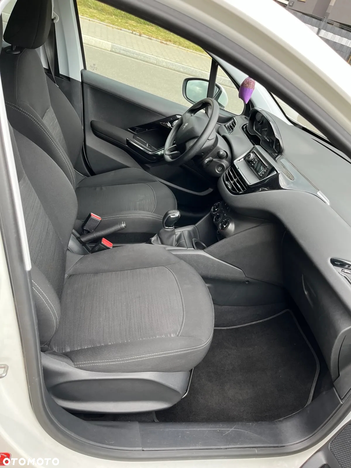Peugeot 208 1.6 BlueHDi Active - 8