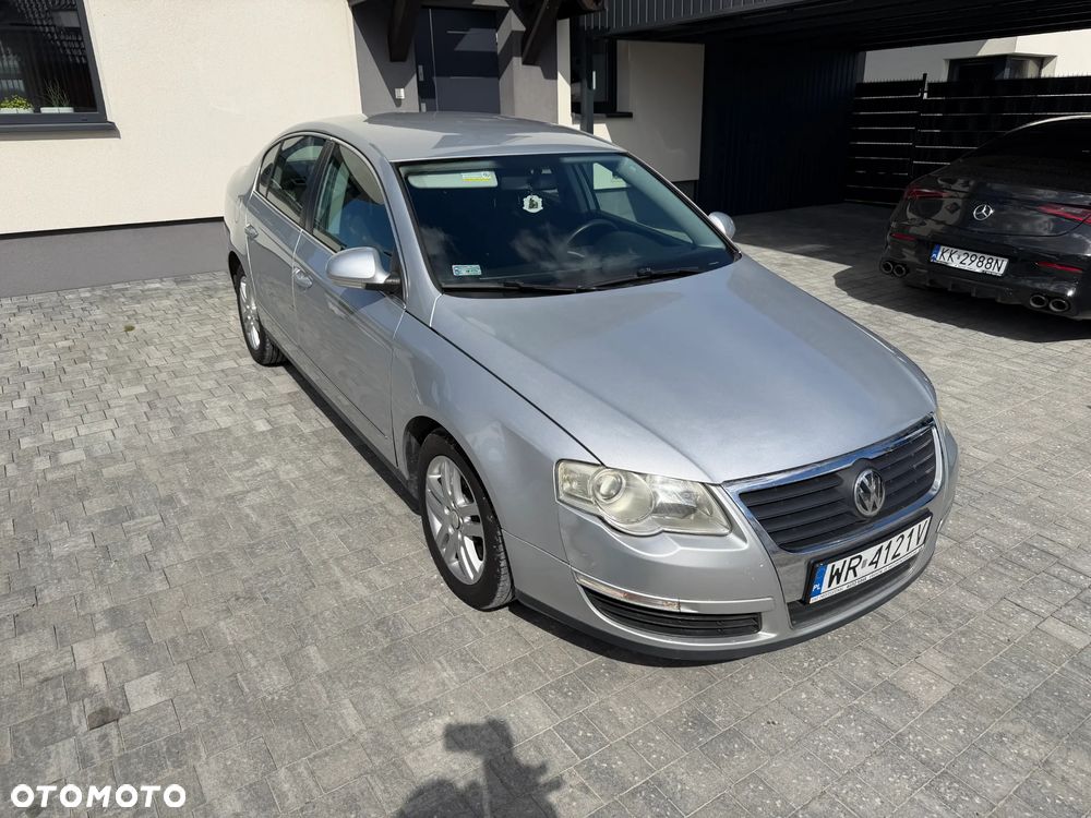 Volkswagen Passat 2.0 FSI Automatik Comfortline - 3