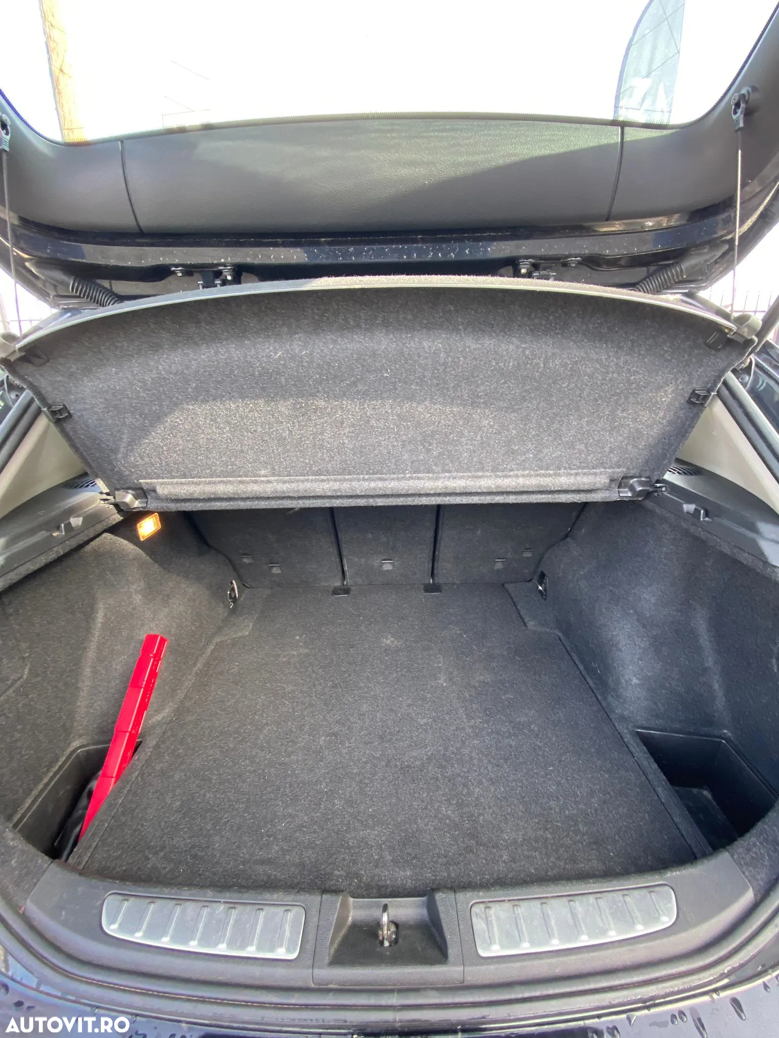BMW X1 sDrive18d - 11