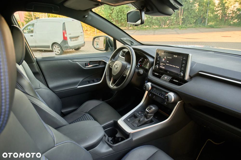 Toyota RAV4 2.5 Hybrid Selection 4x2 - 24