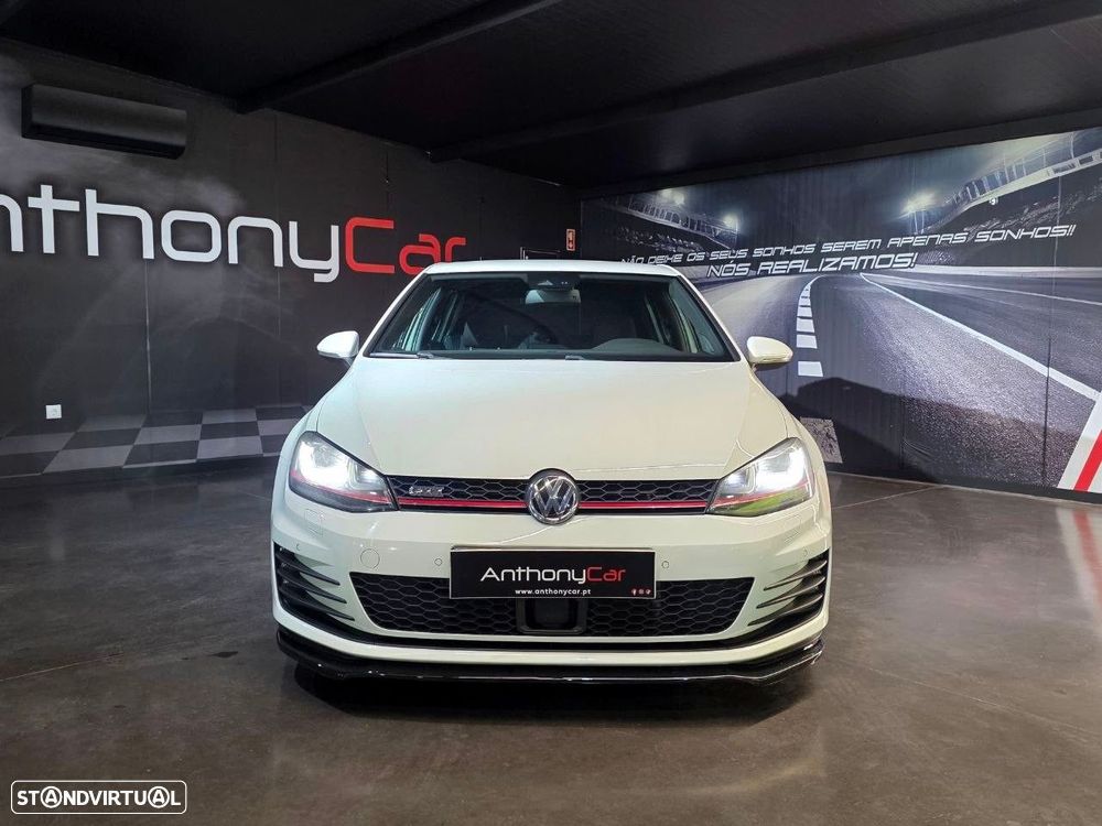 VW Golf 2.0 TSi GTi DSG Performance - 10