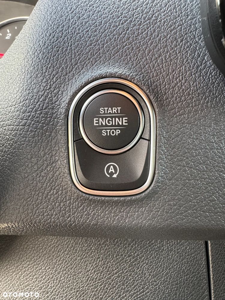 Mercedes-Benz Sprinter - 34