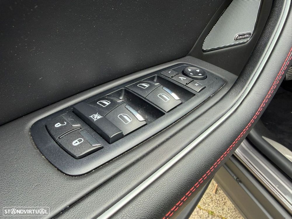 Maserati Levante 3.0 V6 S - 32